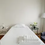 ゲストハウス O Ateneu ポンタ・デルガダ